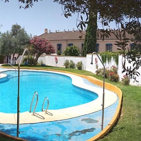 Sevilla Brisas Vip One Valencina De La Concepcion Exterior foto